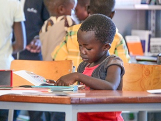 KEYlibraries's tweet image. Encouraging students to read for pleasure has various benefits, including improved concentration, enhanced empathy, and reduced stress. #KEYLibraries #ReadingProgram