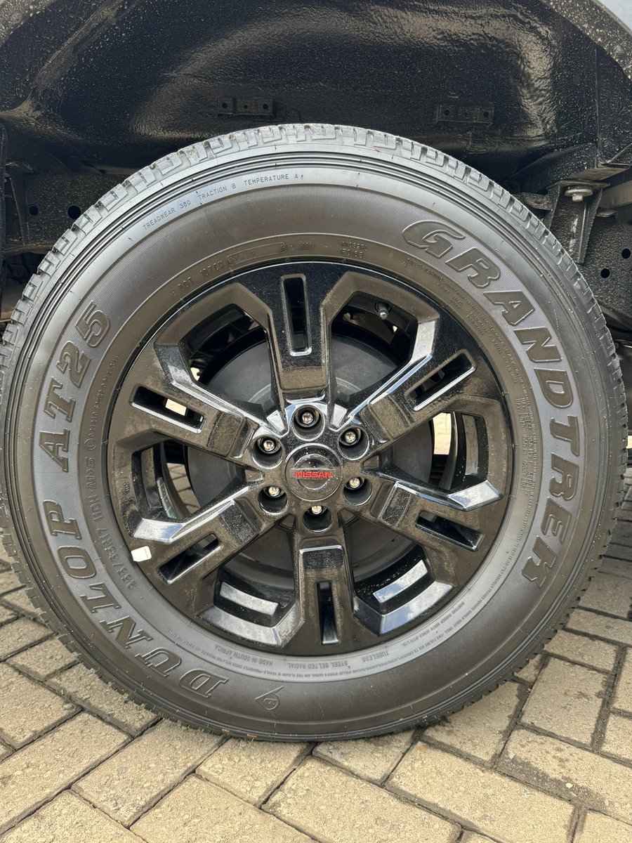 This truck by Haval is the very first I’m seeing with rear disc brakes opposed to kawaida drums in the Navara.🤯 #DiggerMotorShow24