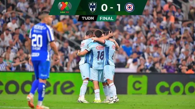Cruz Azul derrota a Rayados en Monterrey y apunta a la Final 🚂⚽️

tudn.com/futbol/liga-mx…

#MegaFutbol | #Rayados | #CruzAzul