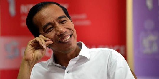 EFEK JOKOWI tidak selalu berdampak positif, faktanya, telah membuat banyak orang menderita sakit jiwa berkepanjangan. 'Apapun tweetnya, komentarnya tetap tentang Jokowi dan keluarga, plus makian' 😜😝😛