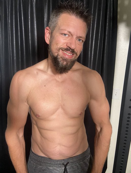 Hit it Hard! https://t.co/0EhXnpZzuK<a href="/tag/mensfashion"class="tags"><span>#mensfashion</span></a><a href="/tag/clothingbrand"class="tags"><span>#clothingbrand</span></a><a href="/tag/hitithard"class="tags"><span>#hitithard</span></a><a href="/tag/jamiestone"class="tags"><span>#jamiestone</span></a>