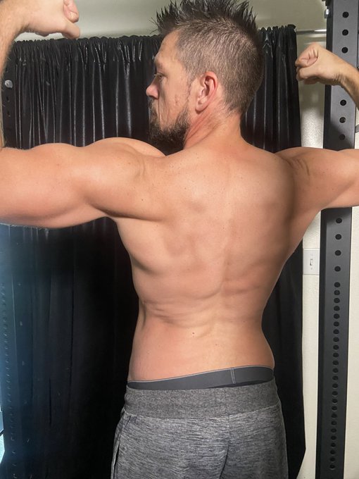 Hit it Hard! https://t.co/0EhXnpZzuK