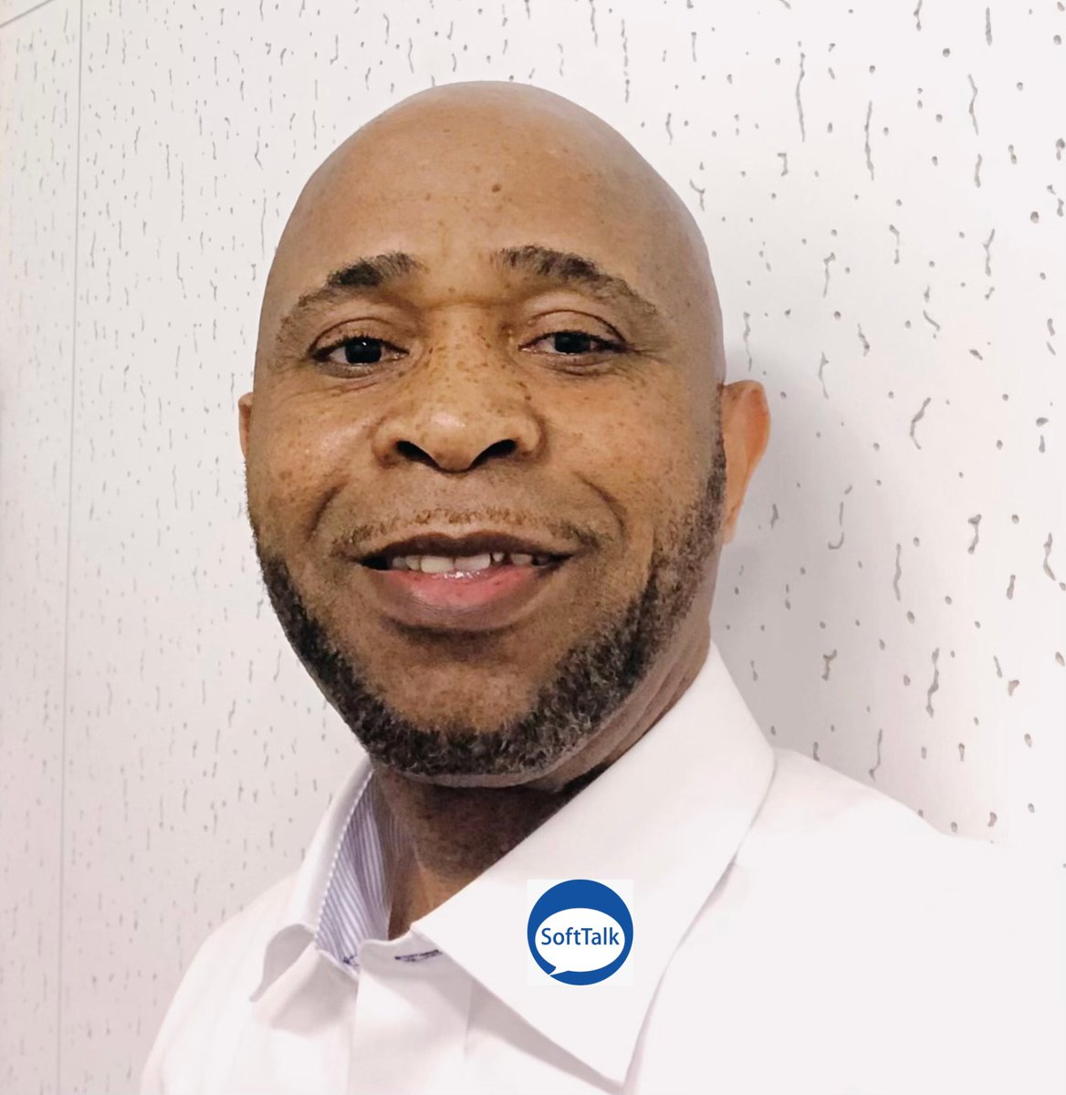 simpleazenabor's tweet image. I built SoftTalk Messenger for Us to have our own home messaging app. Which feature do you like? What next would you like added? #highlight #follower #highlights