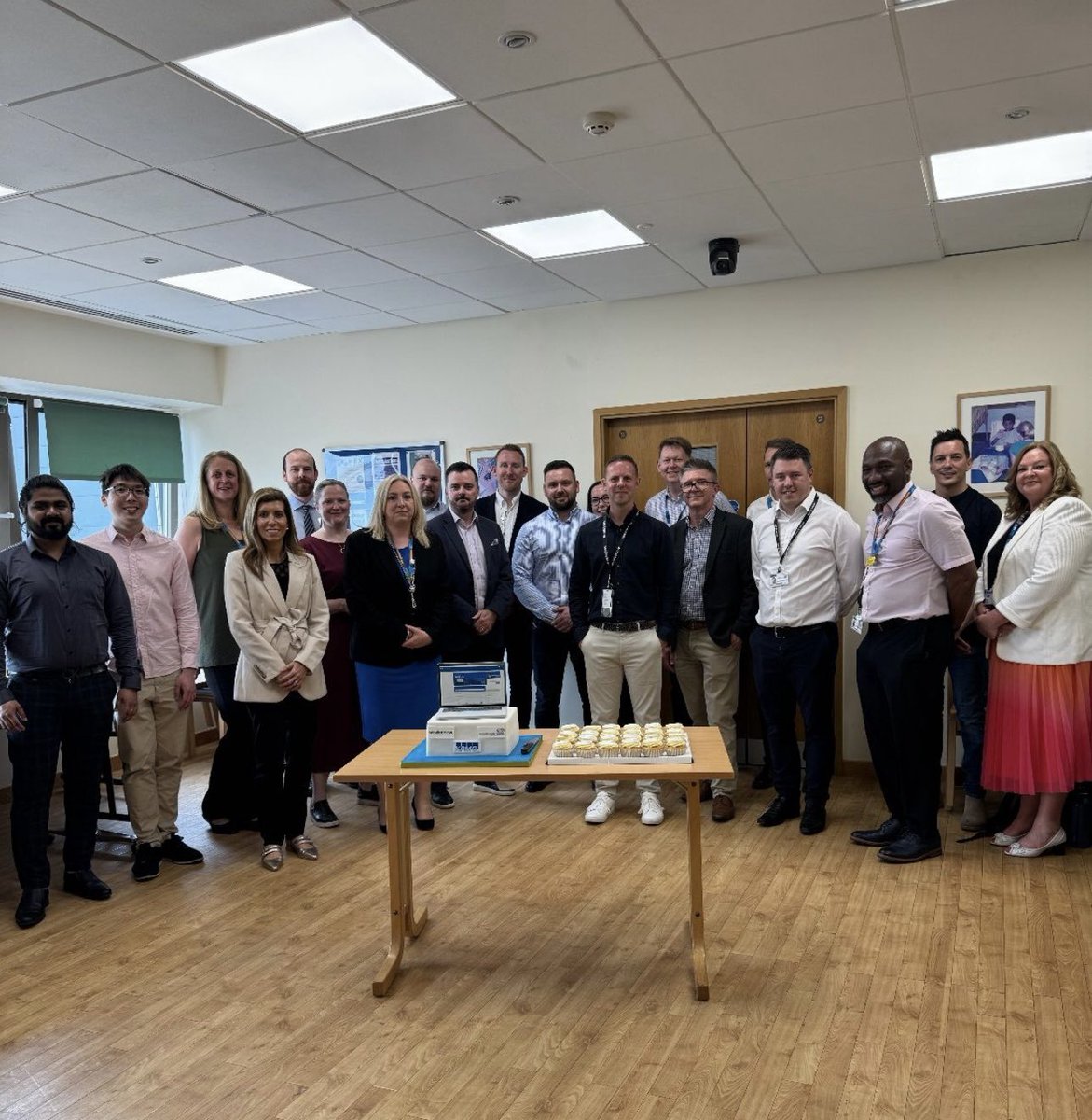A digital integrated end to end leavers portal with 81% automation is now in place at @OUHospitals. Great team work. Every NHS Trust should have this imho @HPMA_National @TerryRoberts61 @mallen1_nhs @ServiceNow @kpmguk @hrmagazine @HR_Nate_ saving money, improving people services