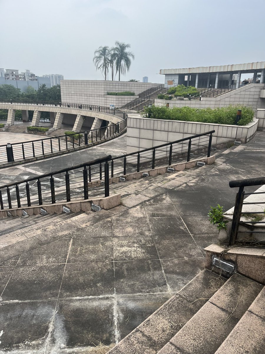 YY996644's tweet photo. 东莞一个好适合拍野裸的地方，有人来拍吗，会构图，会指导 https://t.co/qAWgtvDoSn