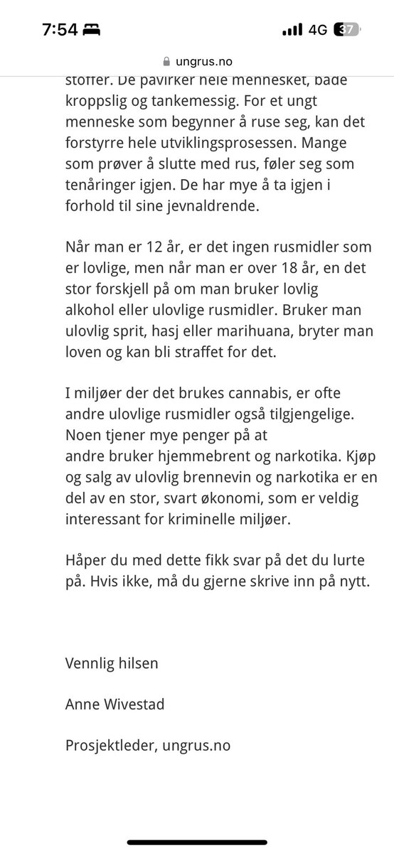 Er ikke dette skremselspropaganda #NarkoTwitter ? En 12 år gammel gutt som spør om hjemmebrent og hasj! Og så lurer en hvorfor ungdom går over til sterkere stoffer! Ett barn som har behov for å misbruke rus, er ett barn som ikke har det bra! Hva med å oppmuntre til åpenhet?