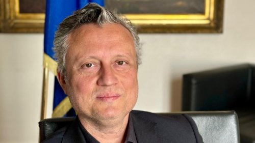 Ecco come sarà l’ <a href="/Aifa_ufficiale/">AIFA</a>  del futuro. “Accesso e rimborso a terapie avanzate subito dopo approvazione #Ema, piattaforma online per comunicazione con le aziende e meno burocrazia amministrativa”. Intervista Robert Nisticò #Sanità #farmaci quotidianosanita.it/scienza-e-farm…