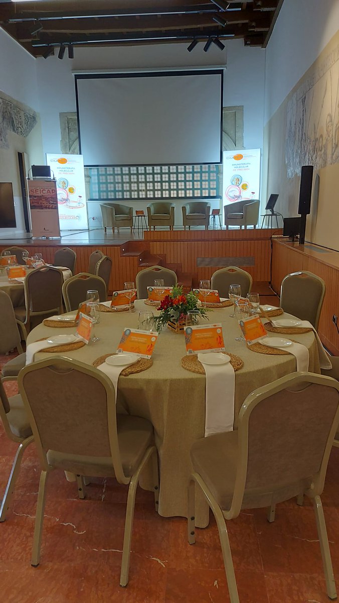 Todo preparado para el Desayuno con el Experto. Un encuentro para analizar el diagnóstico y tratamiento de los niños y niñas con #alergia. 
cc <a href="/SEICAP/">SEICAP</a>