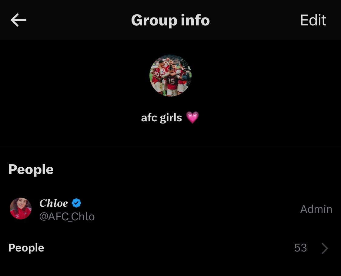 If you’re a female Arsenal fan and you’d like to join our group chat, please let me know. AFC girls ftw 💗