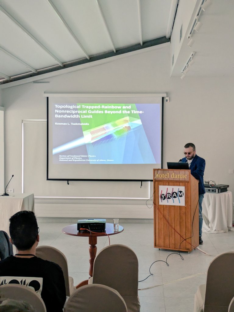 YRAM (@yram_network) on Twitter photo We start the last day of this 4th edition of SAM with a plenary lecture given by Pr. Kosmas Tsakmakidis (<a href="/UAofficial/">Unsigned Actuality</a>) on topological trapped rainbow guides We start the last day of this 4th edition of SAM with a plenary lecture given by Pr. Kosmas Tsakmakidis (<a href="/UAofficial/">Unsigned Actuality</a>) on topological trapped rainbow guides