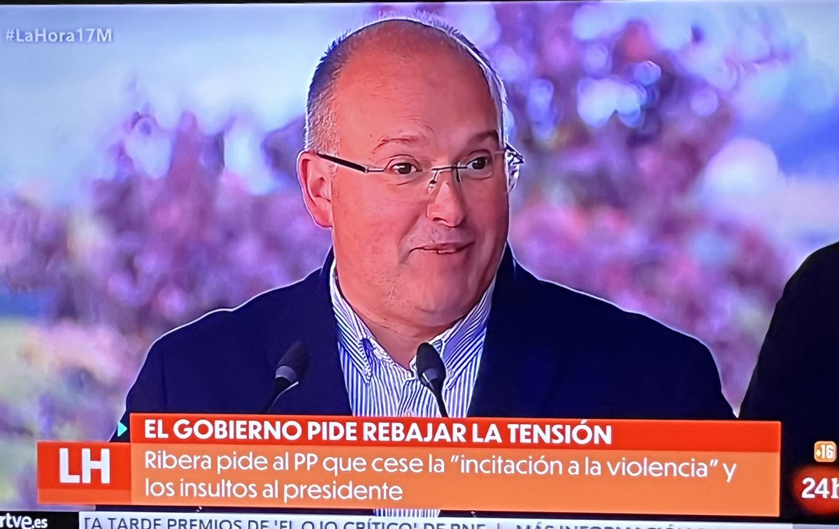 “No somos nosotros los que hemos pactado con los herederos de una banda terrorista” dice Tellado 
No, que vá…
El PP, heredero del dictador, no solo pactáis, GOBERNÁIS con un partido,Vox, que sigue postulando la ideología fascista xenófoba, machista, antidemocrática y violenta.