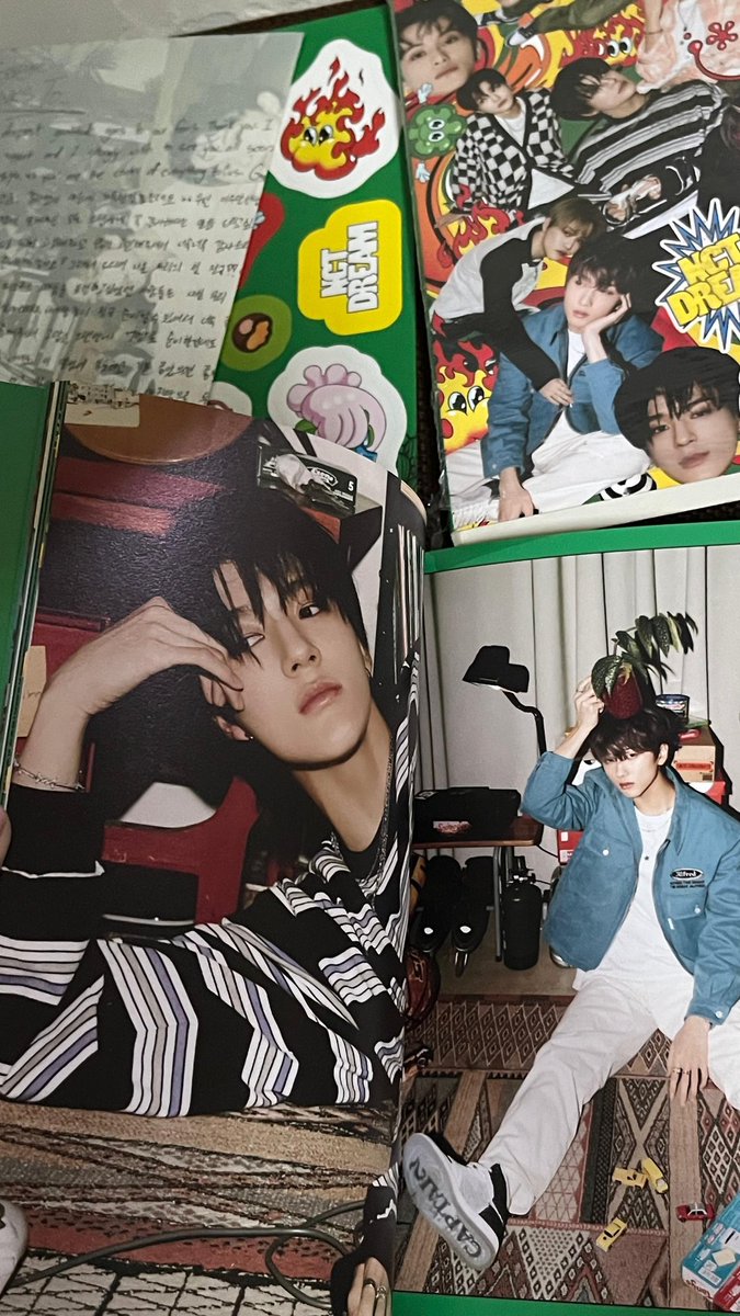hamadaptr's tweet photo. ❗️WTS❗️Album NCT Dream Hot Sauce
💰Rp. 150.000
-pc chenle, pc cafe jaemin
(pcnya lupa kefoto, nnt bs minta fotoin aja)
-dpt semua isi dari albumnya

#wts #wtb #NCTDREAM https://t.co/cmM2MlgJoI
