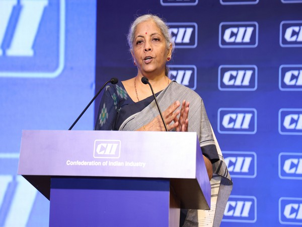 Finance minister asks for greater push and investment in the manufacturing sector at the CII Annual Summit 

Read @ANI Story | aninews.in/news/business/…
#NirmalaSitharaman #CIIAnnualSummit #FinanceMinister