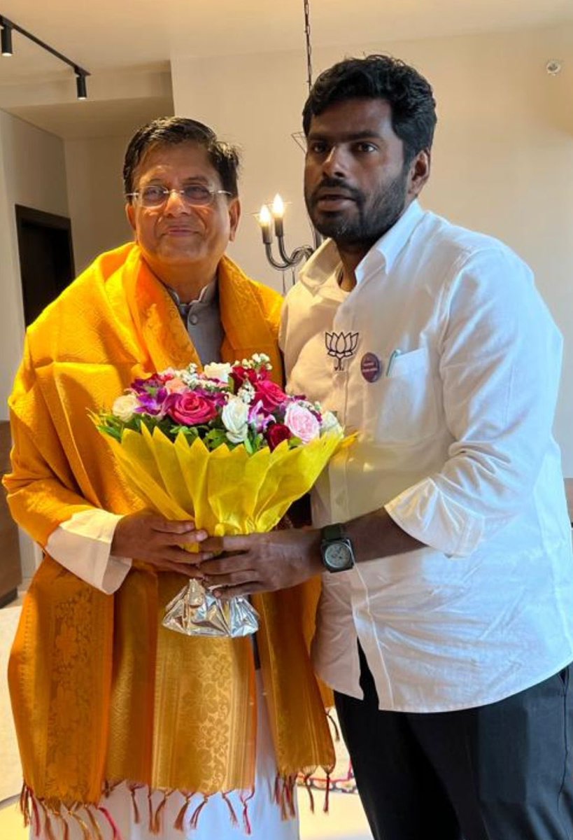 Delighted to have met our Hon Minister of Commerce & Industry & @BJP4Maharashtra’s North Mumbai winning candidate Shri @PiyushGoyal avl in Mumbai. 

Undoubtedly, the people of North Mumbai will deliver a historic victory for our Hon Minister for realising the goal of a Viksit
