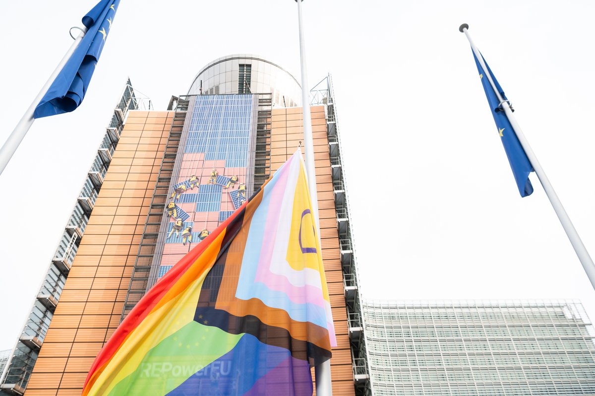 On #IDAHOT, we reaffirm our commitment to a Europe where everyone is free to love and live without fear. Where you can simply be yourself. Today and every day, I am proud to stand with the LGBTIQ+ community.