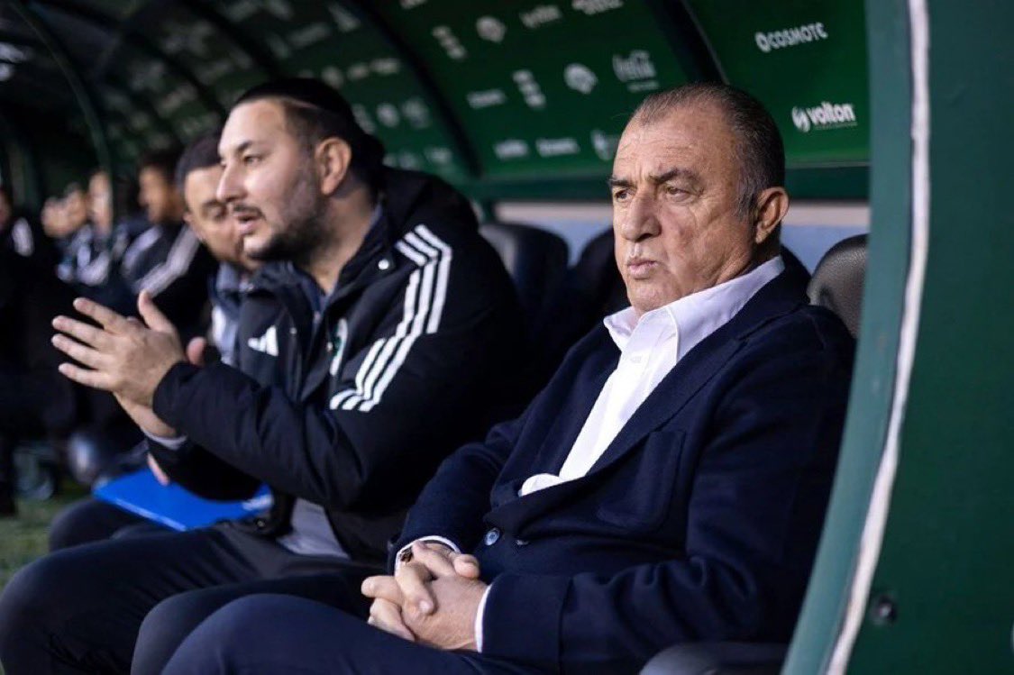 SON DAKİKA: Fatih Terim, Panathinaikos'tan ayrıldığını açıkladı.