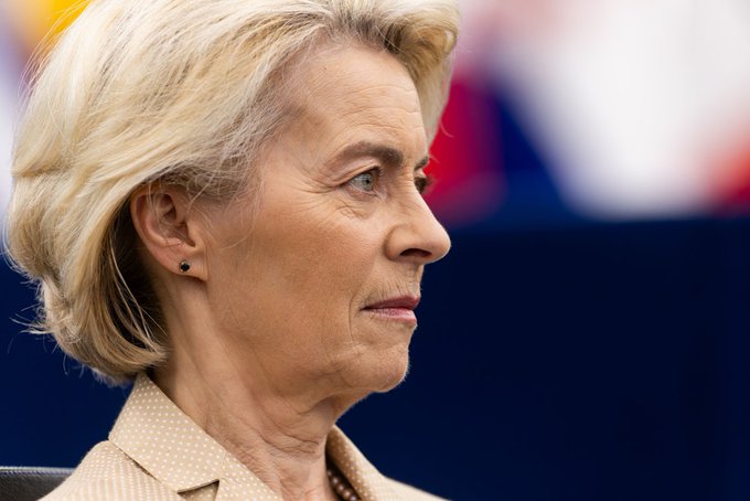 Von der Leyen sollte nach ihrer Absetzung als Mahnmal für nachfolgende Politiker ein Buch schreiben:
'Wie schafft man es mit Sanktionen gegen ein Land, das eigene Land wirtschaftlich völlig zu zerstören'