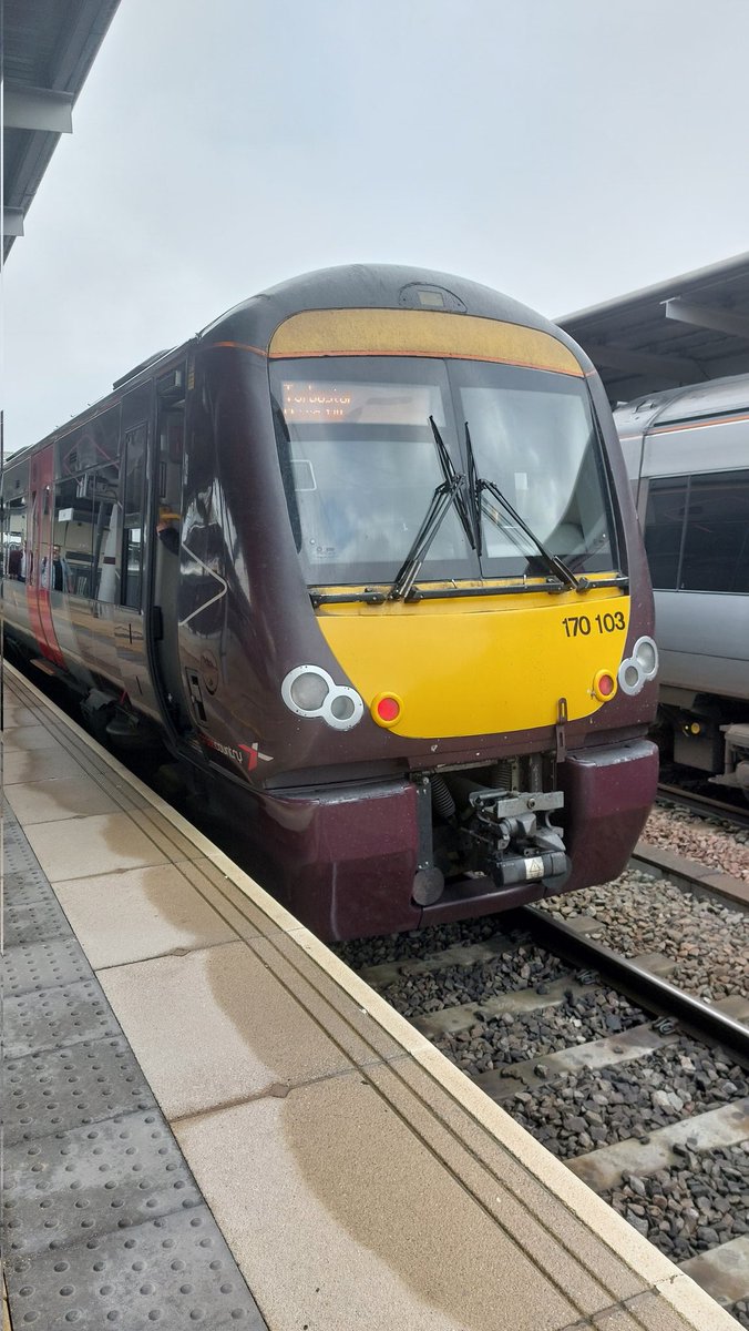 Today's chariot taking me from Derby to Nottingham is #CrossCountry 170103, I must be mad choosing to travel by bus to Derby, train to Nottingham followed by bus to the Boots site when I could work from home today but what's the fun in that 😅  tomorrow a week of fun starts 🥳
