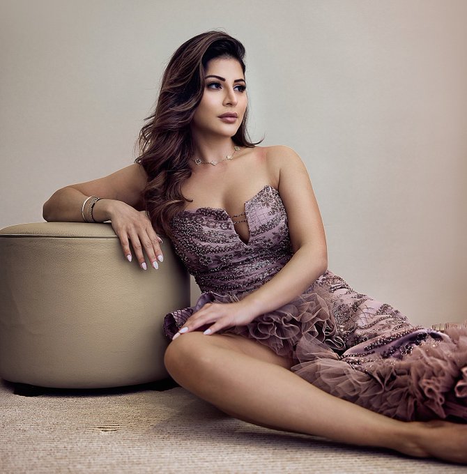 GNwy2NxXsAA_XY6?format=jpg&name=small