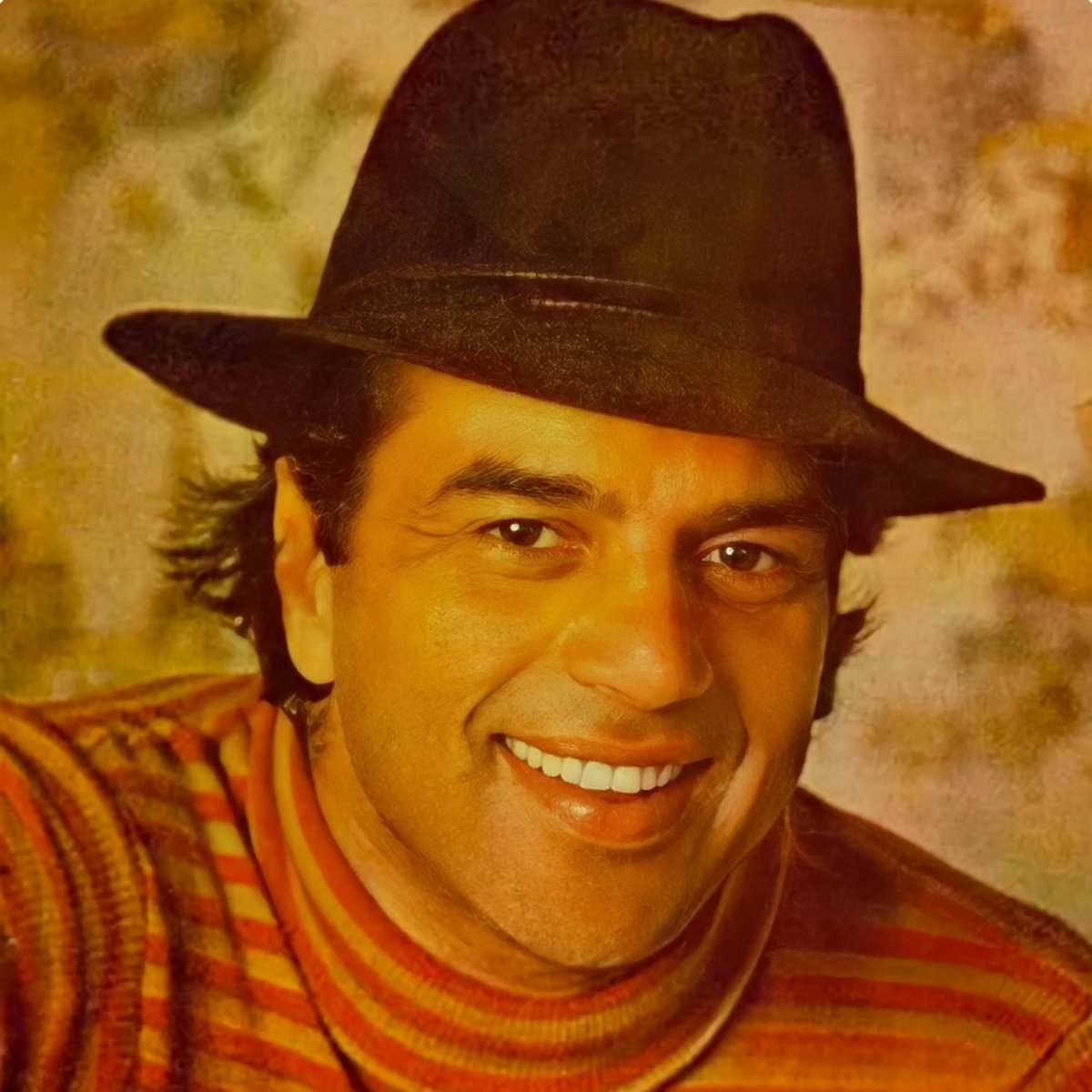 DSB fans Solapur Nawaj #Dharmendra 🌹🌹🌹🌹 @aapkadharam @thedeol