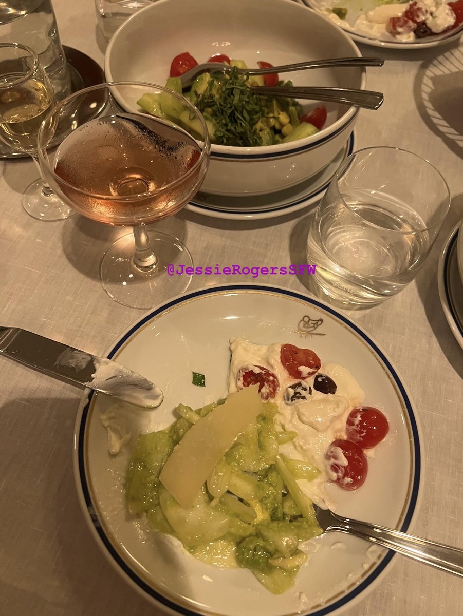 JessieRogersSFW (@jessierogerssfw) on Twitter photo I had a lovely time. These are the types of dates that recharge me โจ๐
BookJessieRogers@proton.me I had a lovely time. These are the types of dates that recharge me โจ๐
BookJessieRogers@proton.me