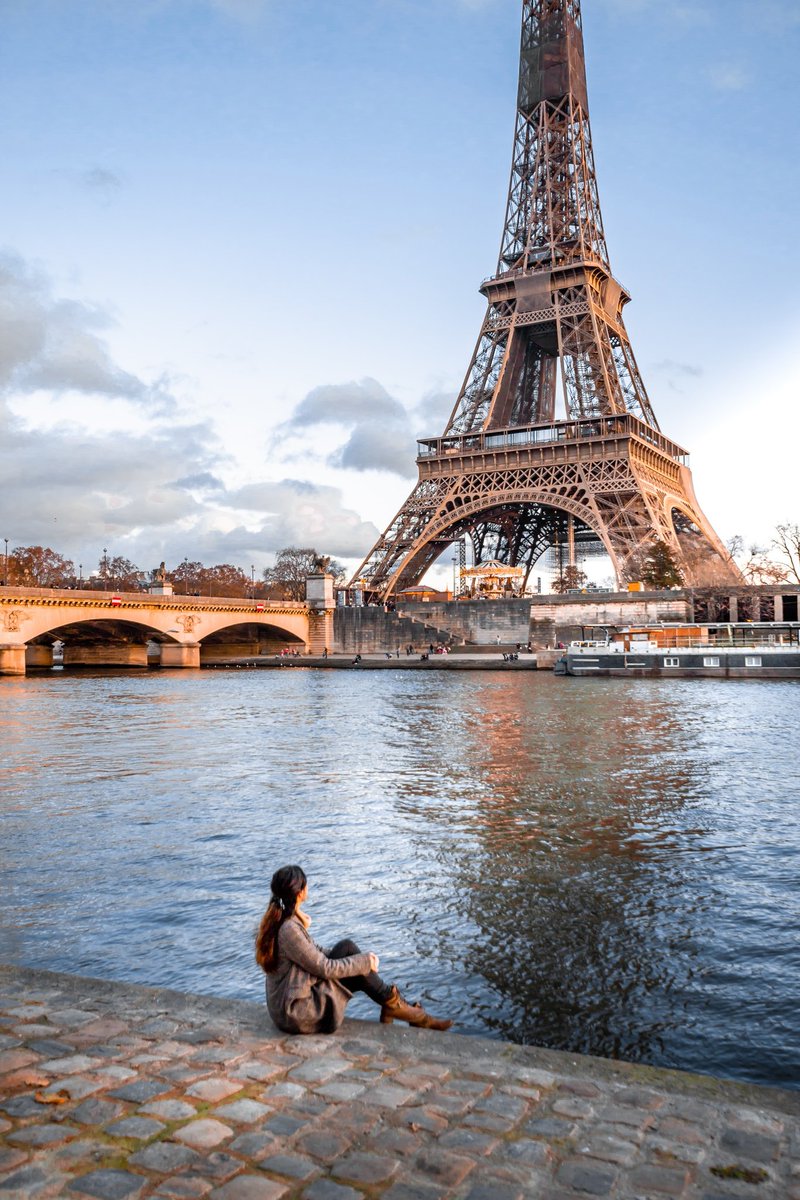 Bonne journée et bon week-end à vous tous 🥰🌷
Ciao Tour-Eiffel 😘 
#parisjetaime