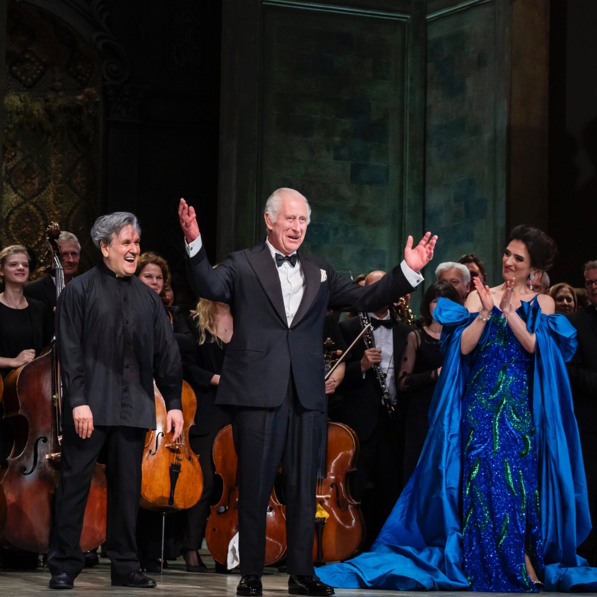 Last night, His Majesty King Charles III joined audiences for a special gala performance to celebrate The Royal Opera’s longest serving Music Director, Antonio Pappano.