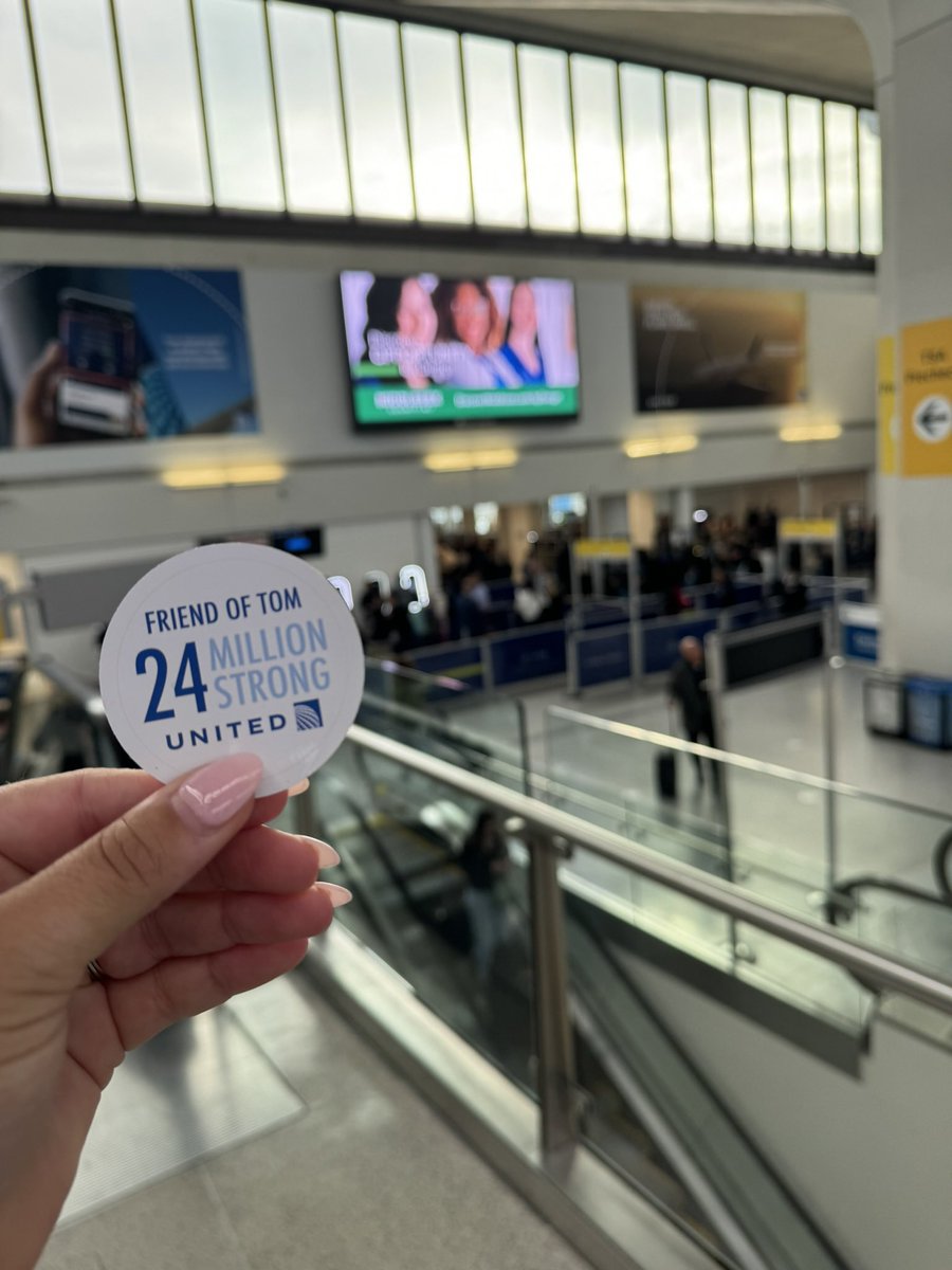 Up early this morning at Newark Liberty International Airport as the world’s most frequent flyer gets ready to soar to new heights. 🛫Tom Stuker, will hit his 24th millionth mile on a flight from Newark to San Francisco. 💺Full story tonight on <a href="/News12NJ/">News12NJ</a>