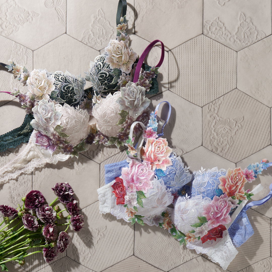サルート　０９グループ⭐️店舗限定⭐️PU⭐️新作❗️新品タグ付き❗️ サルート 09グループ⭐️店舗限定⭐️PU⭐️新作❗️新品タグ