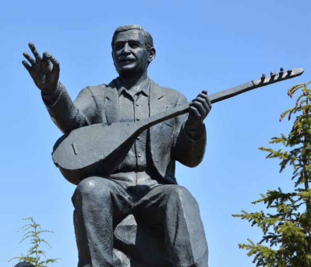 Bir Mahzuni Şerif oldun Doldun, dünyamızı doldurdun... Aramızdan ayrılışının 22. yılında Cumhuriyetimizin Pir Sultan’ı Aşık Mahzuni Şerif’i sevgi, saygı ve özlemle...