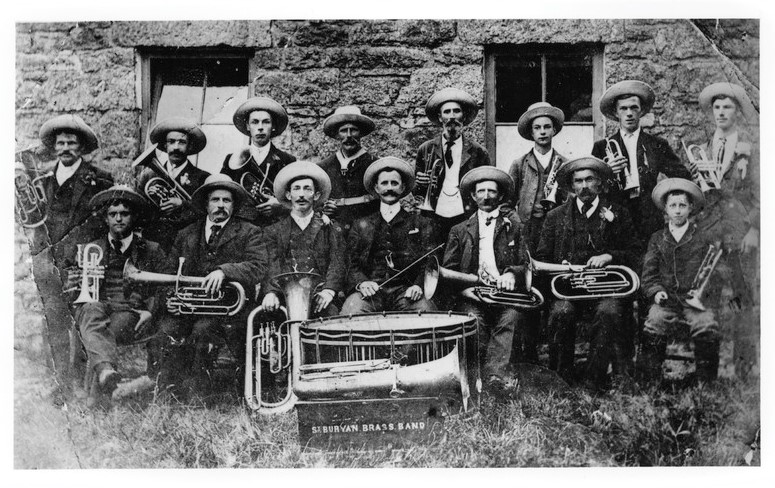 The next portrait in our #PhotoFriday 'battle of the bands' this month is the St Buryan brass band. This image from our #PhotoArchive was taken in 1910 but the location is unknown. #ExploreYourArchive #StBuryan #BrassBand