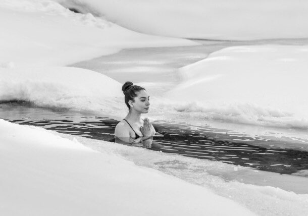 pavelmacek's tweet photo. “Take the cold bath bravely. Make yourself do unpleasant things so as to gain the upper hand of your soul.“
—W. E. B. Du Bois to his daughter.
#tempering #voluntarydiscomfort #askesis https://t.co/RSqdkaDo7V
