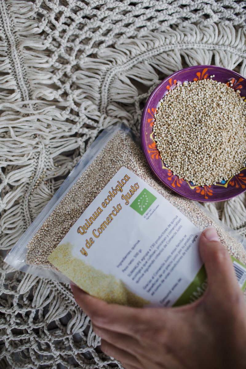 ⁉️ Sabías que la quinoa es mucho más nutritiva que otros cereales? Su sabor agradable combina con cualquier tipo de alimento. 🌿Ekuadorren eskualdeko elikagai tradizionala da, eta funtsezko aminoazido guztiak ematen dituen landare-elikagai bakarra izateagatik da ezaguna.