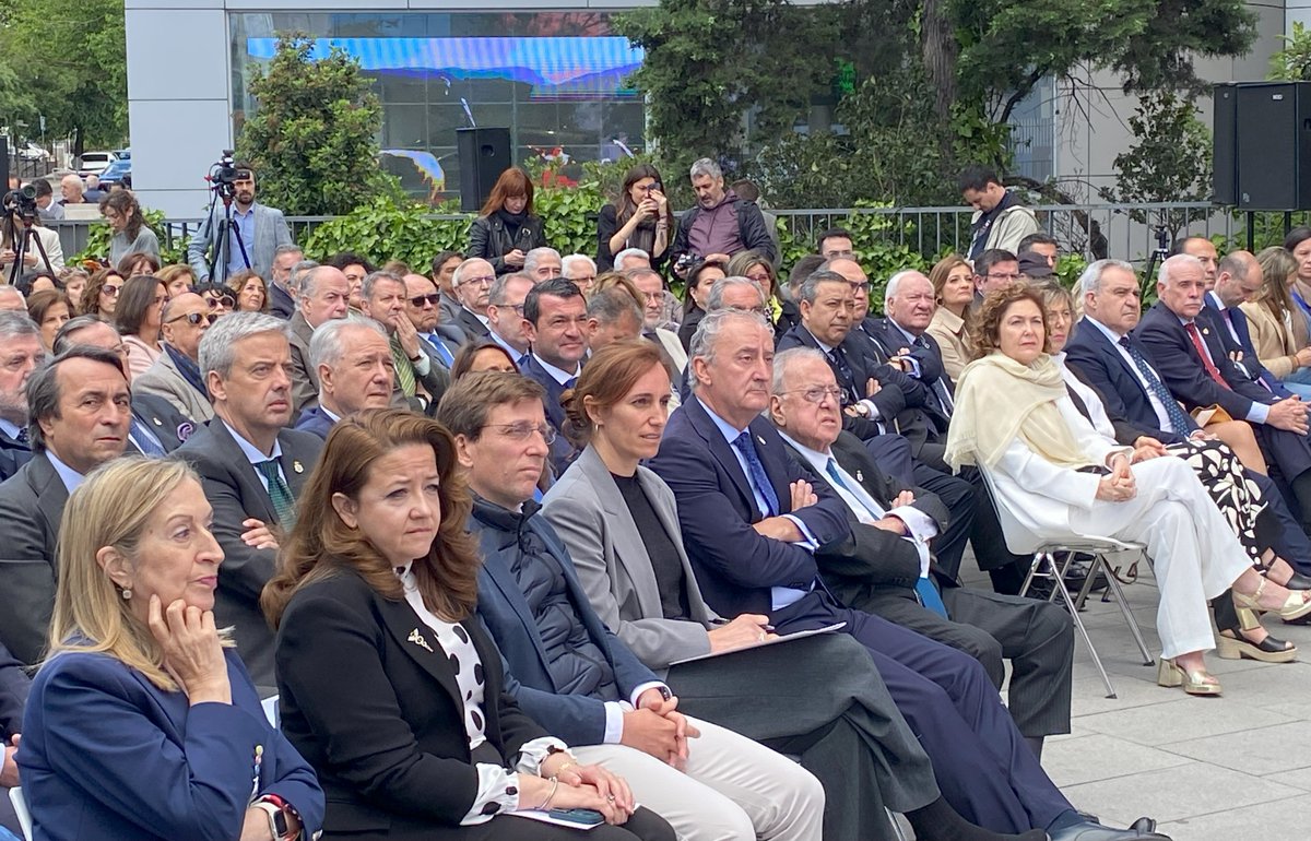 Consejo General de Dentistas de España tweet media