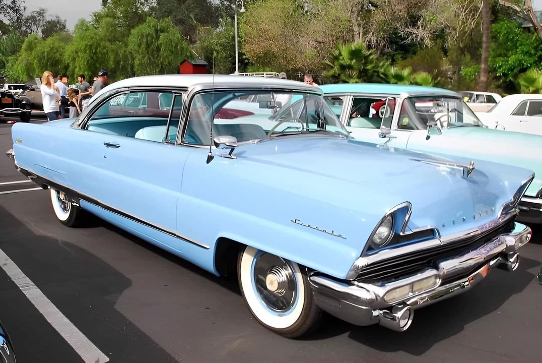 1956 Lincoln Premiere