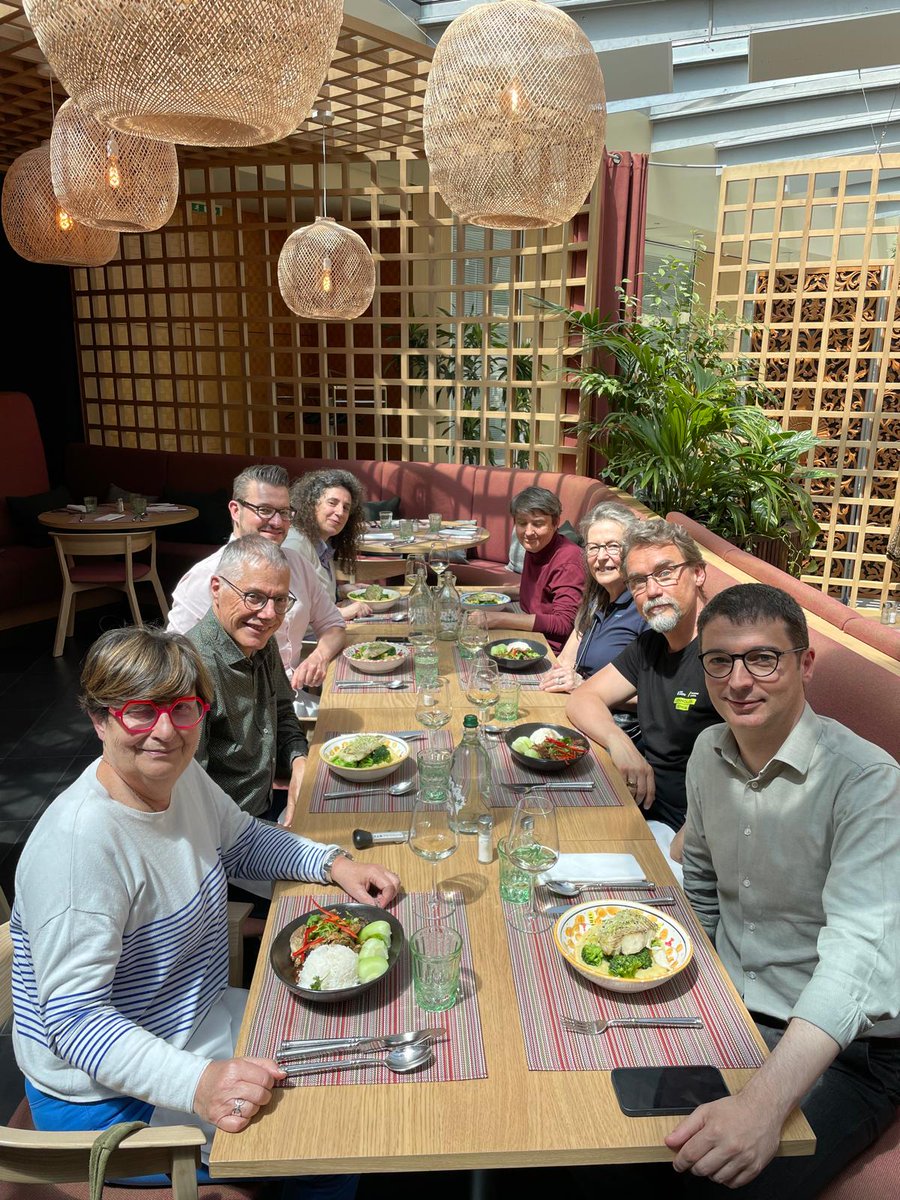 Great meeting of <a href="/grppolyphenols/">groupepolyphenols</a> in Lausanne 🇨🇭 discussing, amongst other things, the upcoming IWA&amp;B <a href="/UniversityLeeds/">University of Leeds</a> in September. Don't miss out on the leading conference in #anthocyanins &amp; #betalains research. Details here: eu.eventscloud.com/website/12992/…