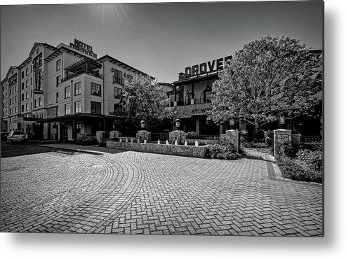 #HotelDrover #FortWorth #BlackandWhite Metal Print #Texas #travel #photography #prints for your #home or #office #decor #FillThatEmptyWall #BuyIntoArt View all print options here ---> buff.ly/3JDgjQz