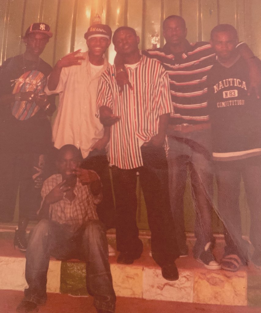 Myself,Dr Cryme,under gee(Melody),Sarkodie,Trusty and Yaw Siki about 20 years ago or there about   🤣🤣 we were chasing todays music dream together as tema boys