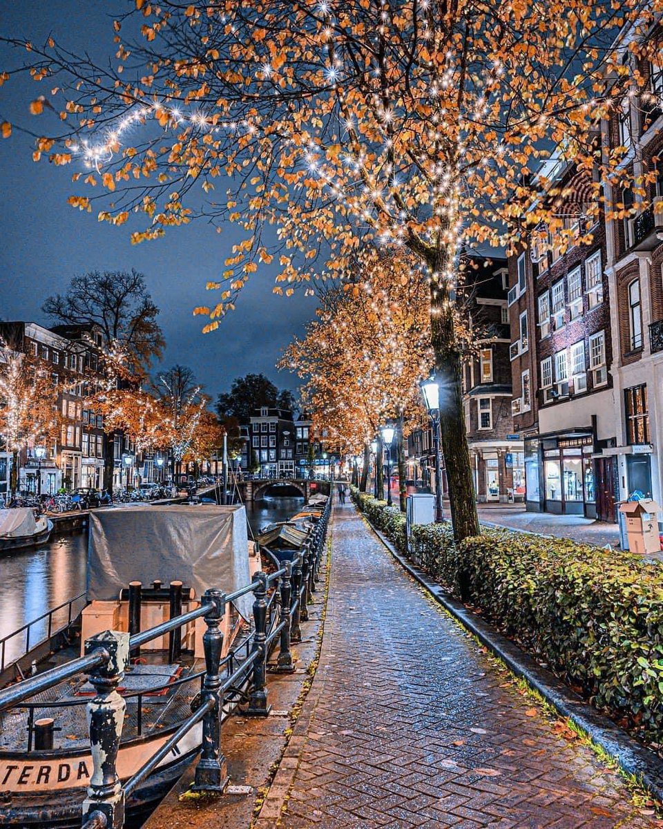 Night view of Amsterdam