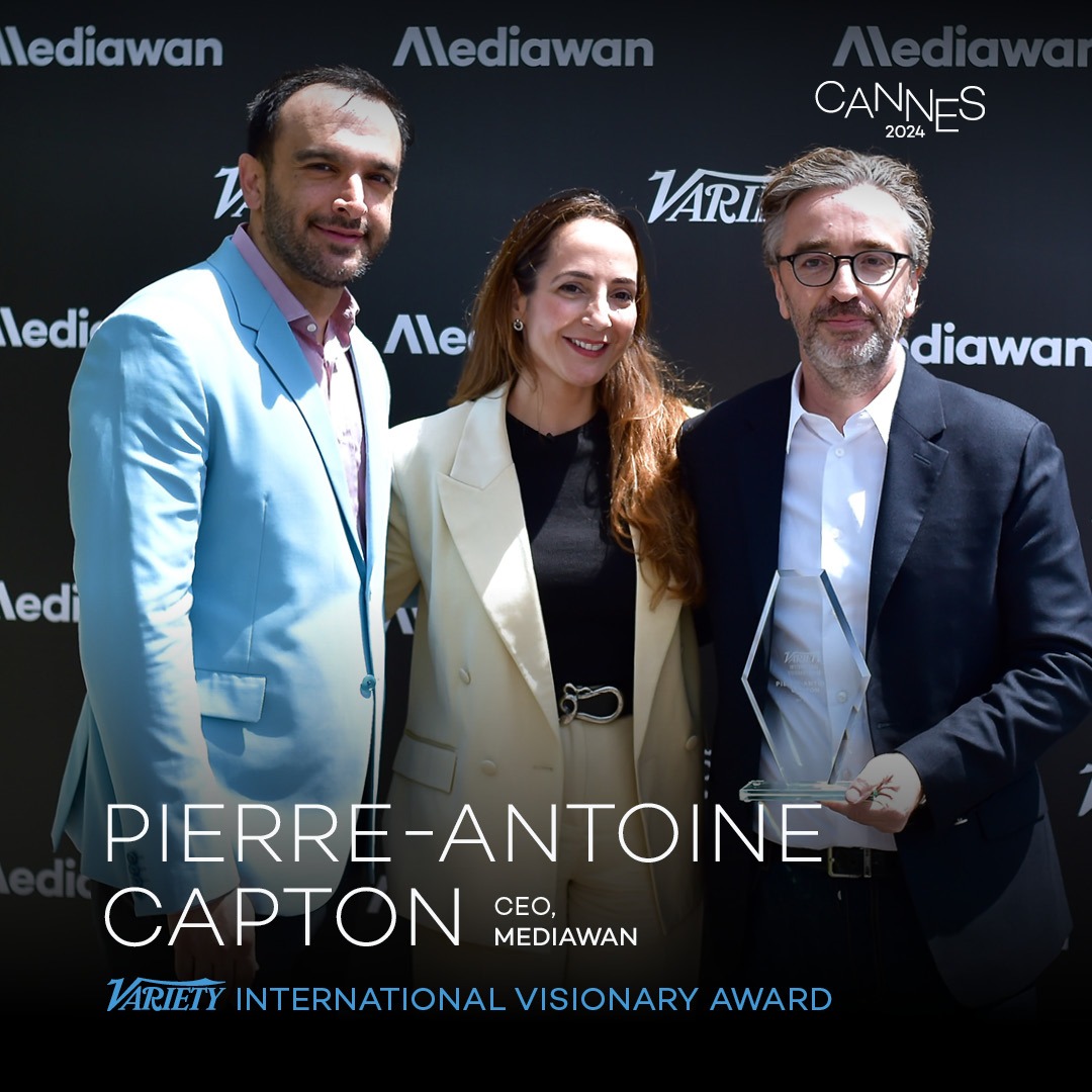 Yesterday, @pacapton was awarded with the Variety International Visionary Award 👏 What an incredible adventure!  📰 @Variety : variety.com/2024/film/focu…