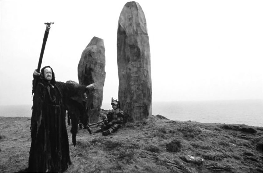 Would you like to write for HELLEBORE? We're open for submissions on the theme of myth and storytelling until May 26th. 

For info on how to submit and our submission guidelines, please visit 
👉helleborezine.bigcartel.com/submissions