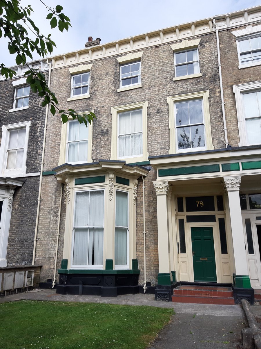 More before & after images!

At Granville Terrace grant-funding from @Hullccnews & @HeritageFundUK supported repairs to historic sliding sash windows, the distinctive entrance portico & special architectural features.

#ThanksToYou 🤞