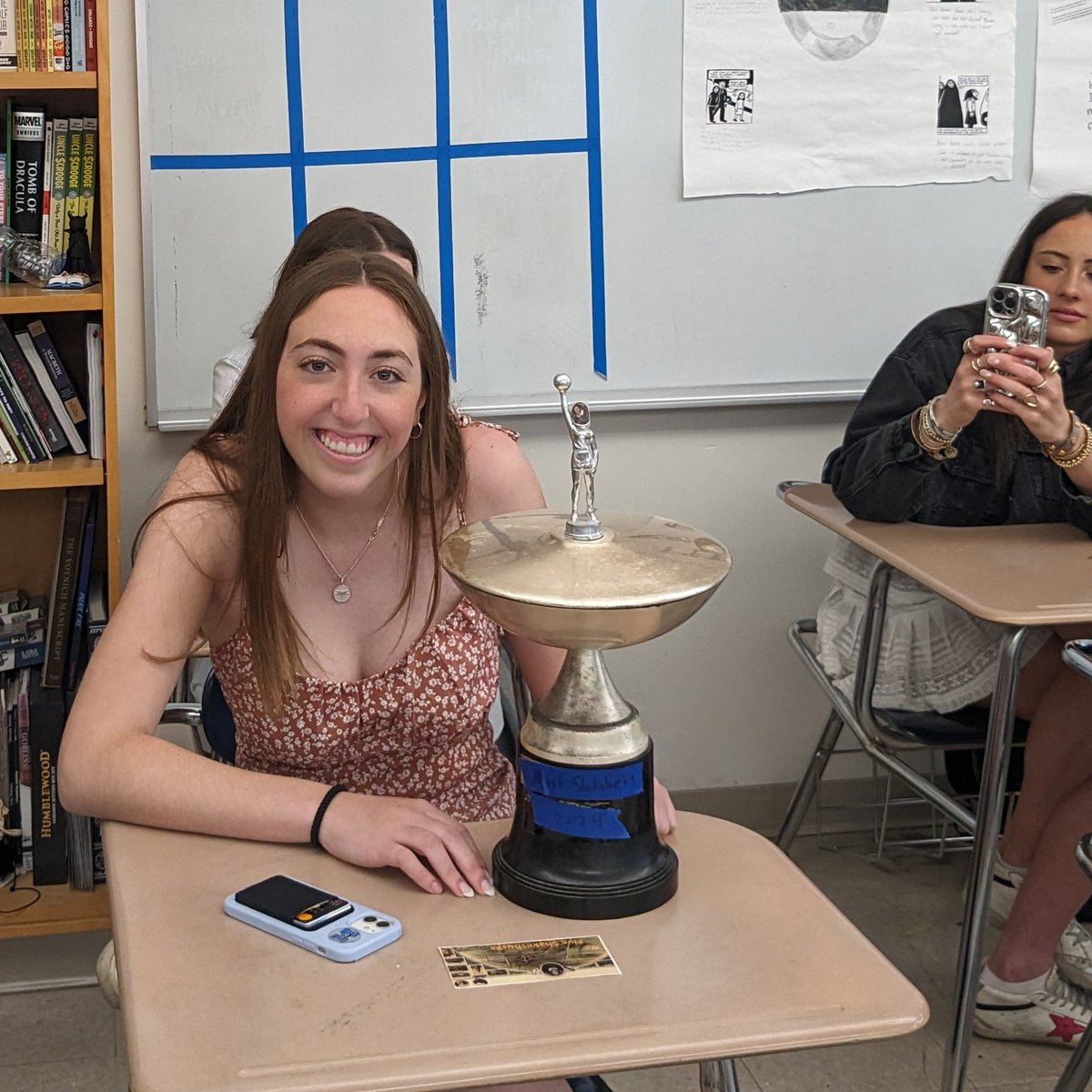 Period C: Most Shakesbucks 2024... 
💐!💐!💐Mary Palladino 💐!💐!💐

(also pictured: Sophia's hair and Ava's phone/side eye)
#MedfieldHS