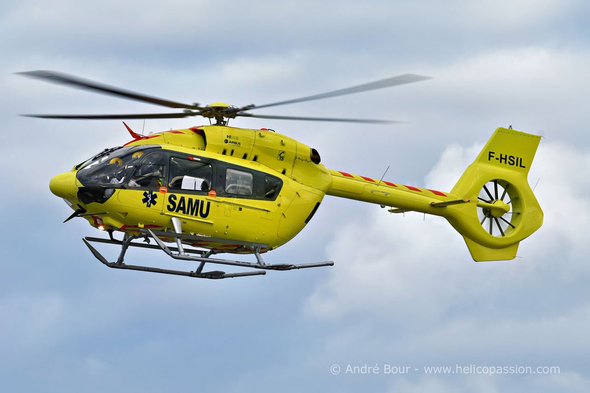 🚁 🚑 🇫🇷 Hélicoptère H145, Samu 45, Orléans France
Toutes les photos sur le site helicopassion.com/fr/02/wbl746.h…