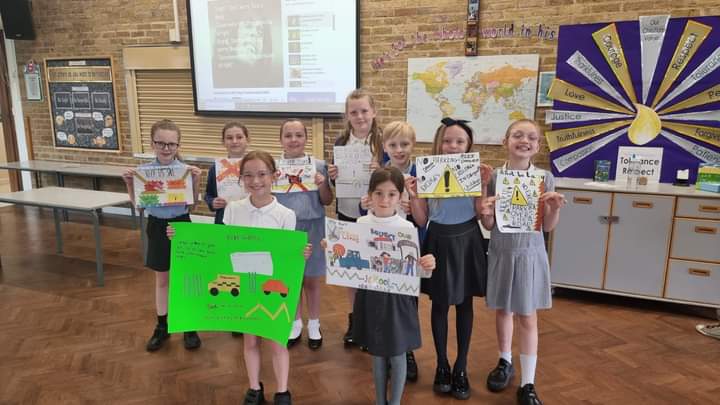 Heres the winners of St John's CE Academy #Darlington Zig Zag Parking Poster Competition! Winners were chosen by @DarlRotary #Rotakids and they'll be placed on the railings outside school to try and stop people parking there. Excellent work! #young #peopleofaction @RotaryGBI