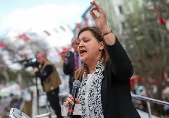 BURCU HANIM HERKESİ APTAL YERİNE KOYUYOR 31 Mart seçimlerine 'Afyonkarahisar Belediyesi'nin kapıları, DEM Parti hariç bütün siyasi partilere açık olacak' vaadiyle giren ve başkan seçilen Burcu Köksal, belediyede kayıt cihazları bulduğunu açıklamıştı. CHP yandaşı medya 'skandal'