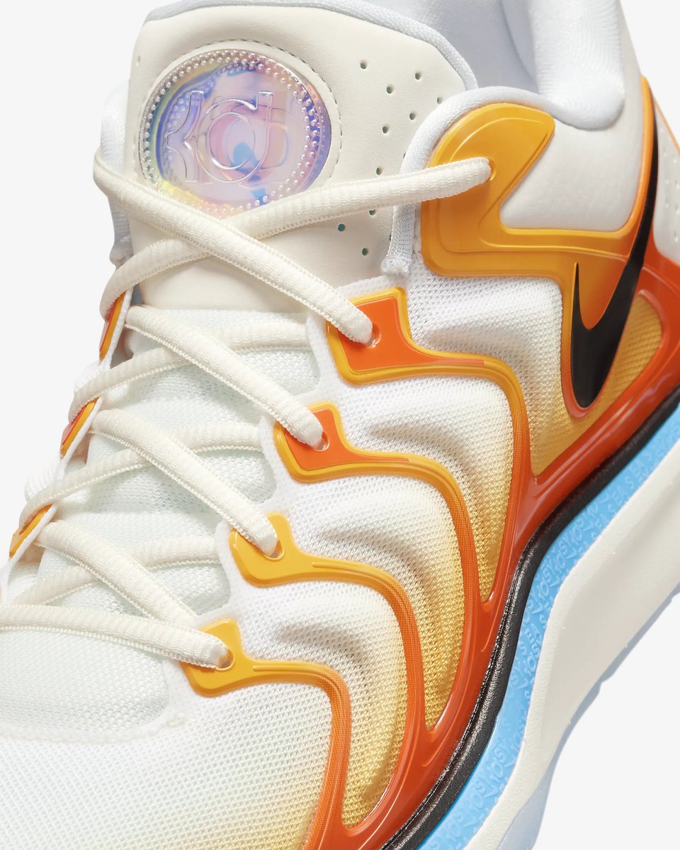 Nike KD 17 “Sunrise” Releasing at 10am ET at these retailers 📲 Nike - nicedr.ps/4bcOvO9 CS - nicedr.ps/3wFBEoE DSG - nicedr.ps/3QQJ4wh FNL - nicedr.ps/4ayI7Qy FTL - nicedr.ps/3yhsi2M JD - nicedr.ps/3IZeEmX #AD