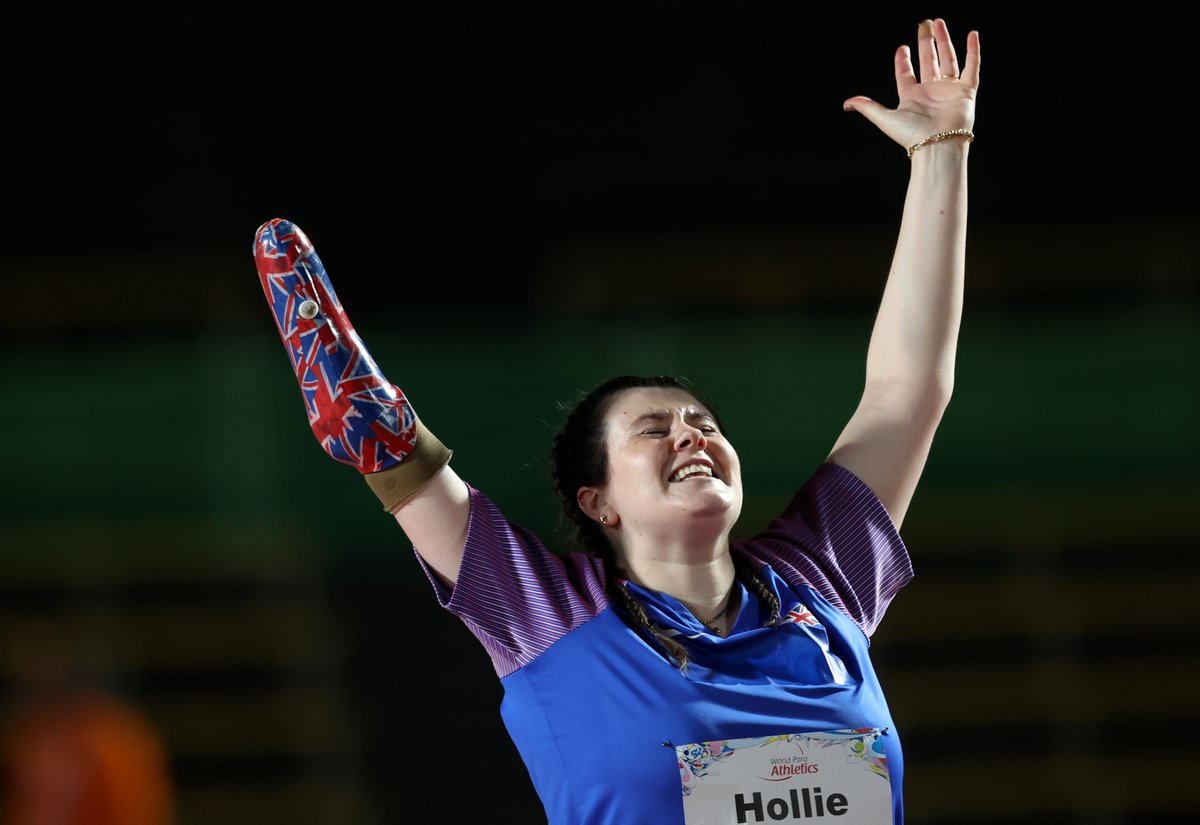 British Athletics (@britathletics) on Twitter photo Your six-time world champion 🥇
<a href="/HollieA2012/">𝐇𝐨𝐥𝐥𝐢𝐞 𝐀𝐫𝐧𝐨𝐥𝐝 𝐏𝐋𝐘</a> is not done making memories 🎞️
#ParaAthletics | @kobe2022wpac Your six-time world champion 🥇
<a href="/HollieA2012/">𝐇𝐨𝐥𝐥𝐢𝐞 𝐀𝐫𝐧𝐨𝐥𝐝 𝐏𝐋𝐘</a> is not done making memories 🎞️
#ParaAthletics | @kobe2022wpac