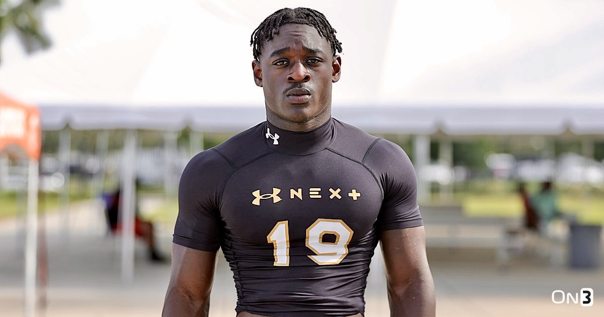 Major Notre Dame football recruiting target Nathaniel Owusu-Boateng spoke to @DukestheScoop on the Five-Star Flex about his recruitment 🏈👀 Check out what the coveted 4️⃣⭐️ said about the Irish ☘️ and the other three schools he’s visiting in June: on3.com/teams/notre-da…