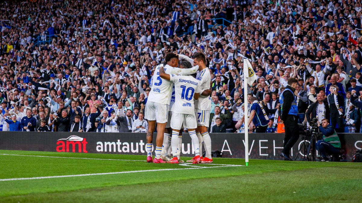What an atmosphere, what a team. Enjoy it but the job it’s not done, Let’s finish it 💙🤍💛 @LUFC